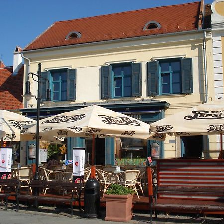 Portre Panzio Hotel Kőszeg Екстериор снимка