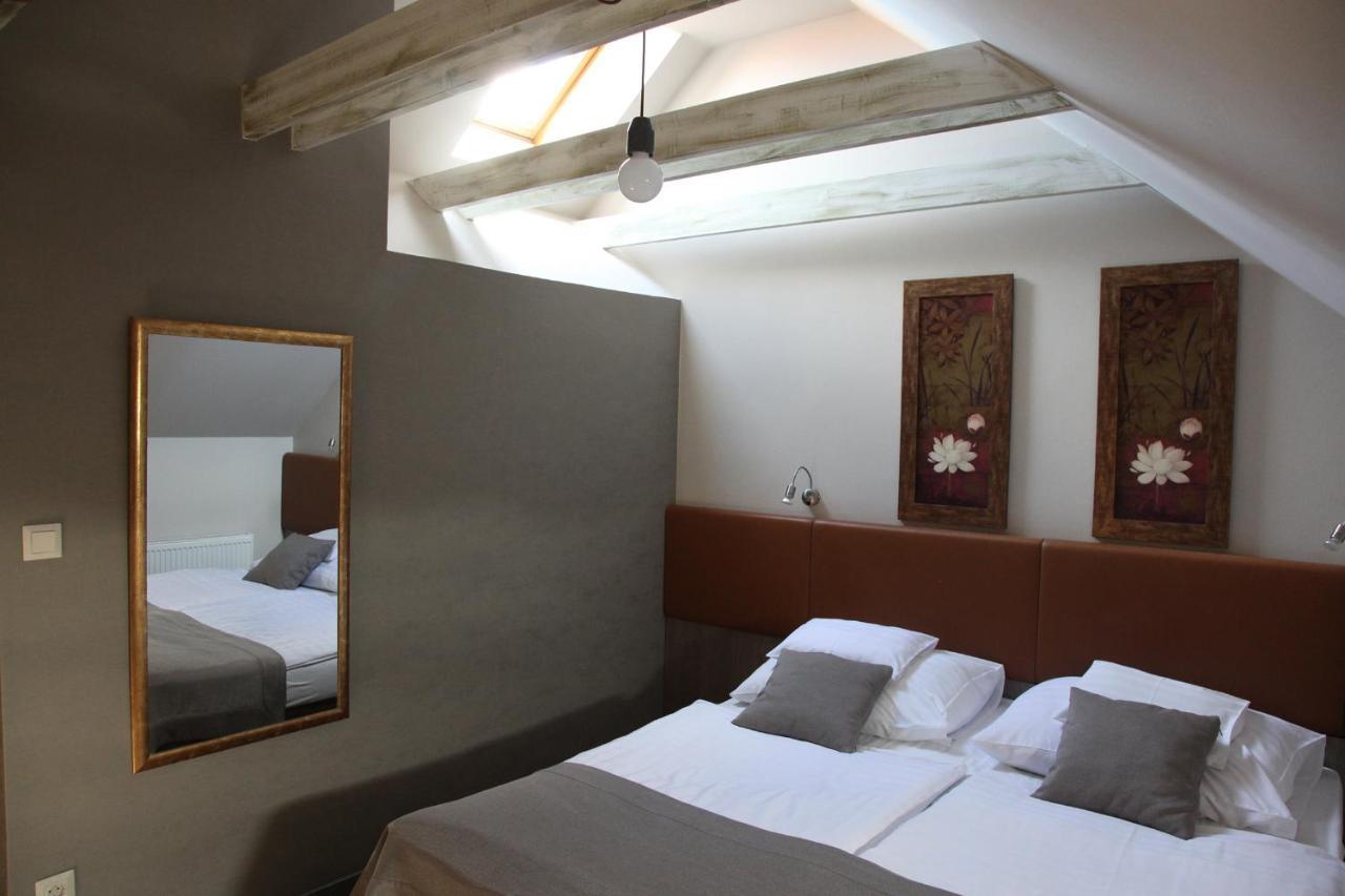Portre Panzio Hotel Kőszeg Екстериор снимка